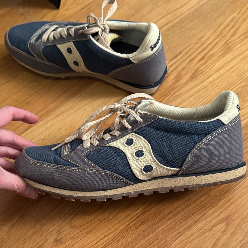 Saucony Jazz Navy Blue and Khaki Canvas Lace-Up Sneakers - Picture 6 of 11